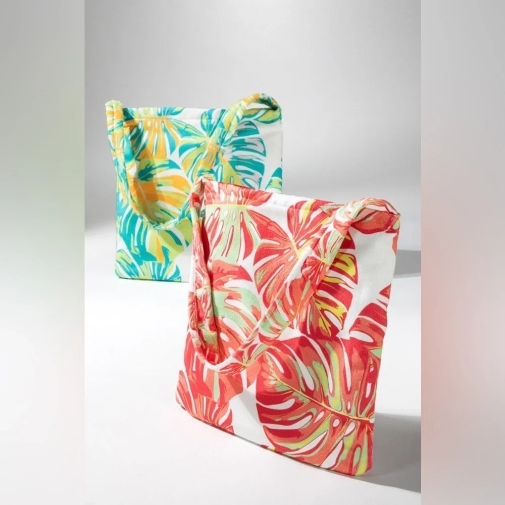 2 In 1 Ruggine Plush Leaf Motif Shoulder Bag Turns Into Beach Towel